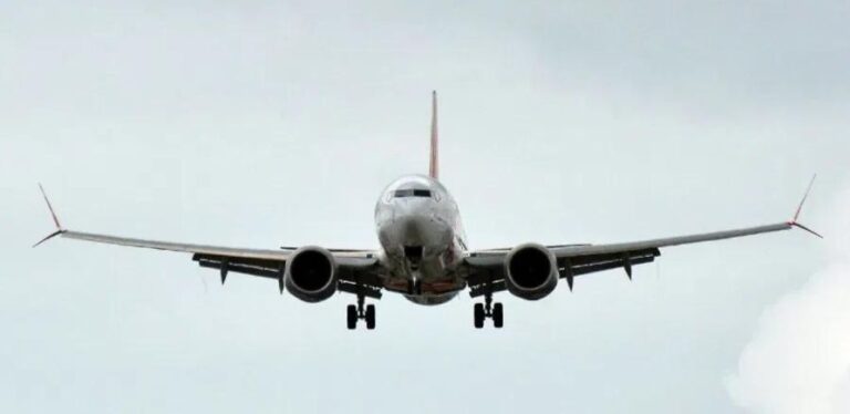 NTSB发布紧急安全警告　波音737方向舵系统存卡死风险