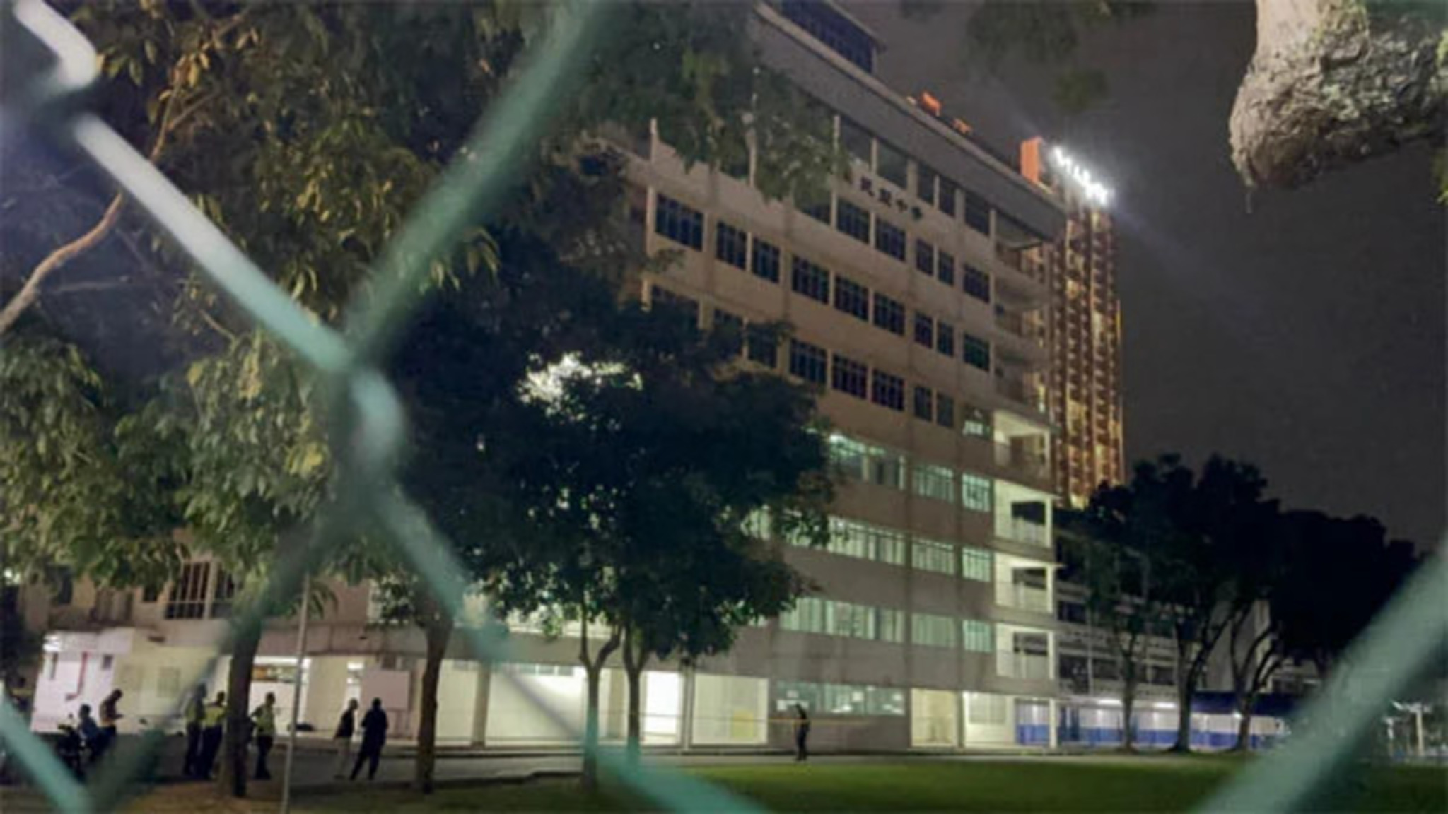 槟城恒毅中学再传悲剧 一女生坠楼身亡