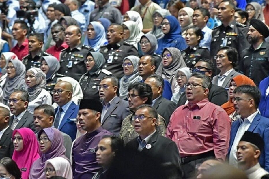 Q5:这场改革会如何影响未来的年轻一代?