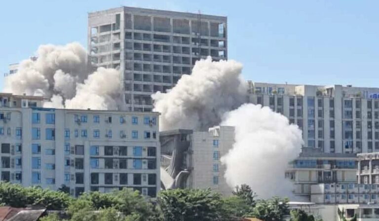 缅甸军方轰炸诈骗据点