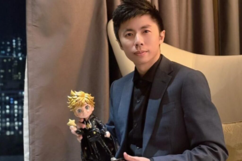 Dr Kervis 公仔 背后故事